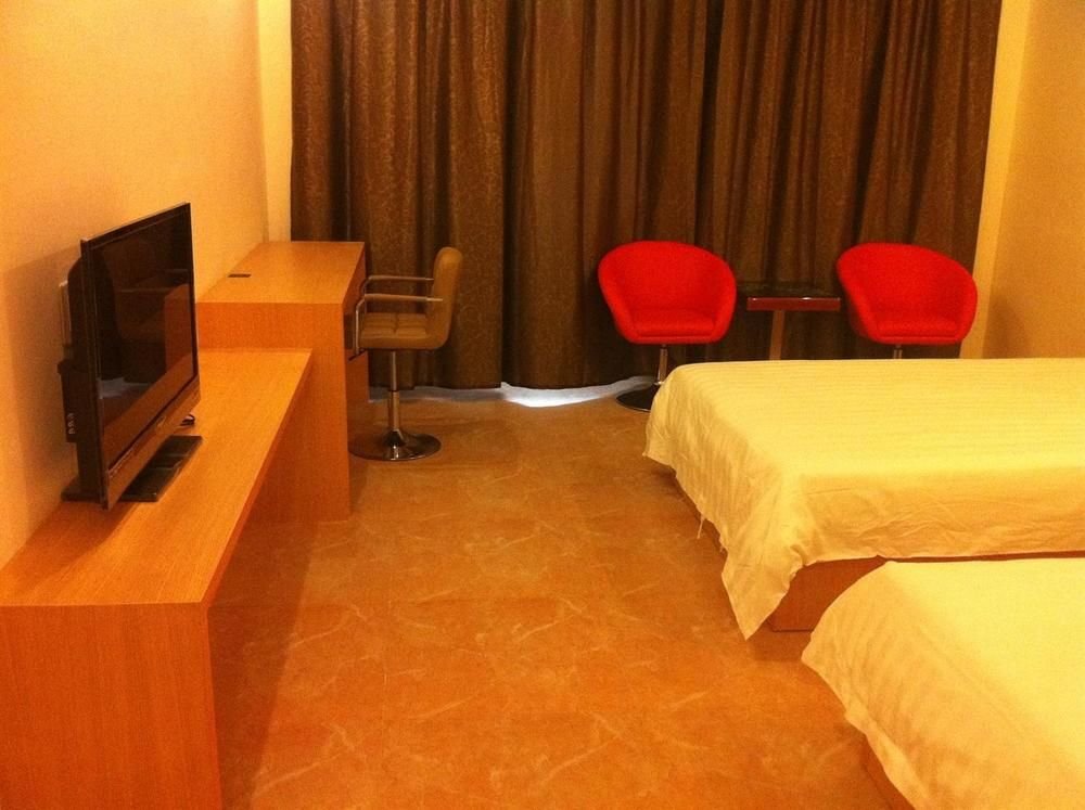 Фото Hangzhou Love Hotel