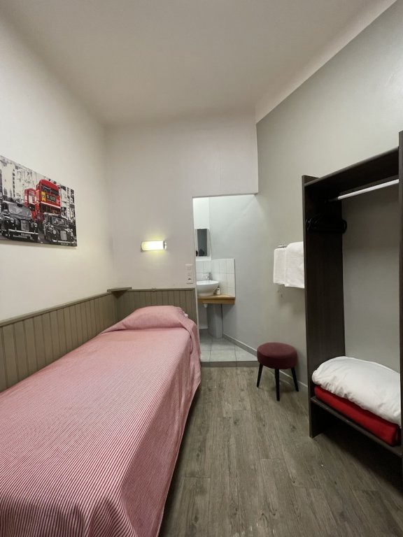 Фото Hotel Mistral Comedie Saint Roch