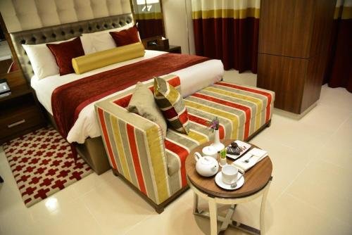 Фото The Envoy Hotel