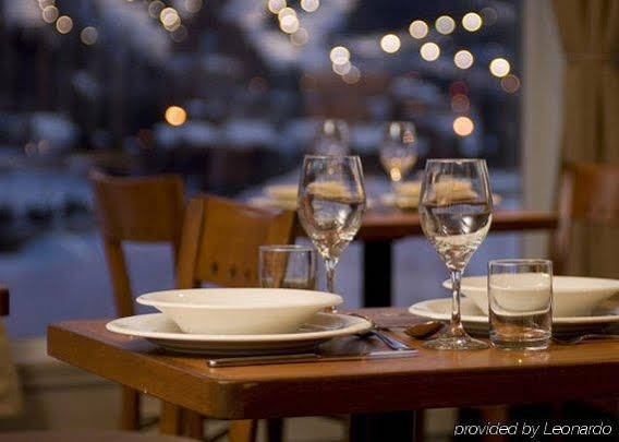 Фото Hôtel Le Versailles