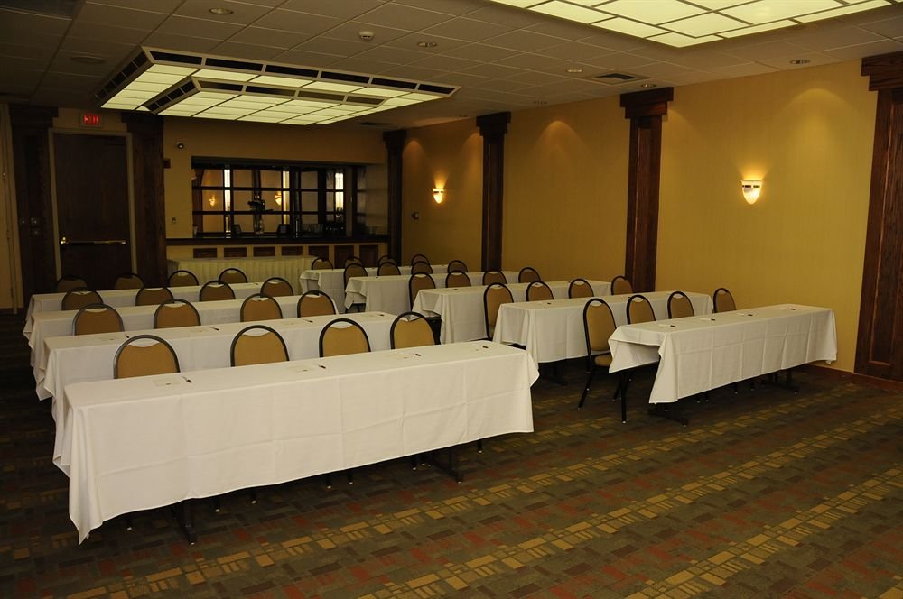 Фото Ramada by Wyndham Michigan City