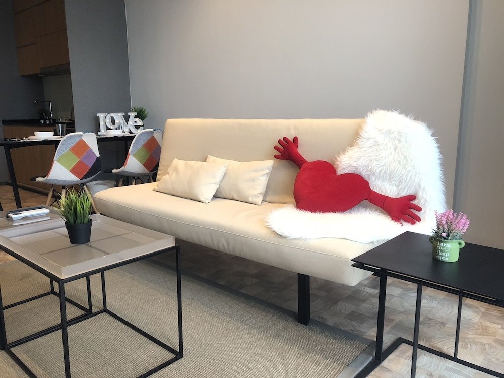 Фото Expressionz Professional Suites by Eh Homestay