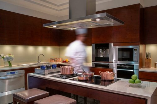 Гостиница The Ritz-Carlton, Dubai в Объединённых Арабских Эмиратах