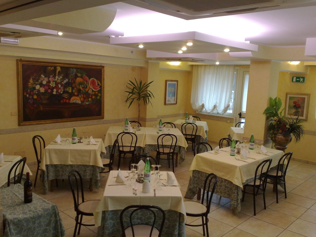 Фото Hotel Siviglia