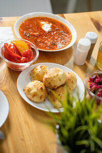 Dom. Eda (Krymskaya Street No:19к2, Gelendzhik), kantin, yemekhane  Gelencik'ten