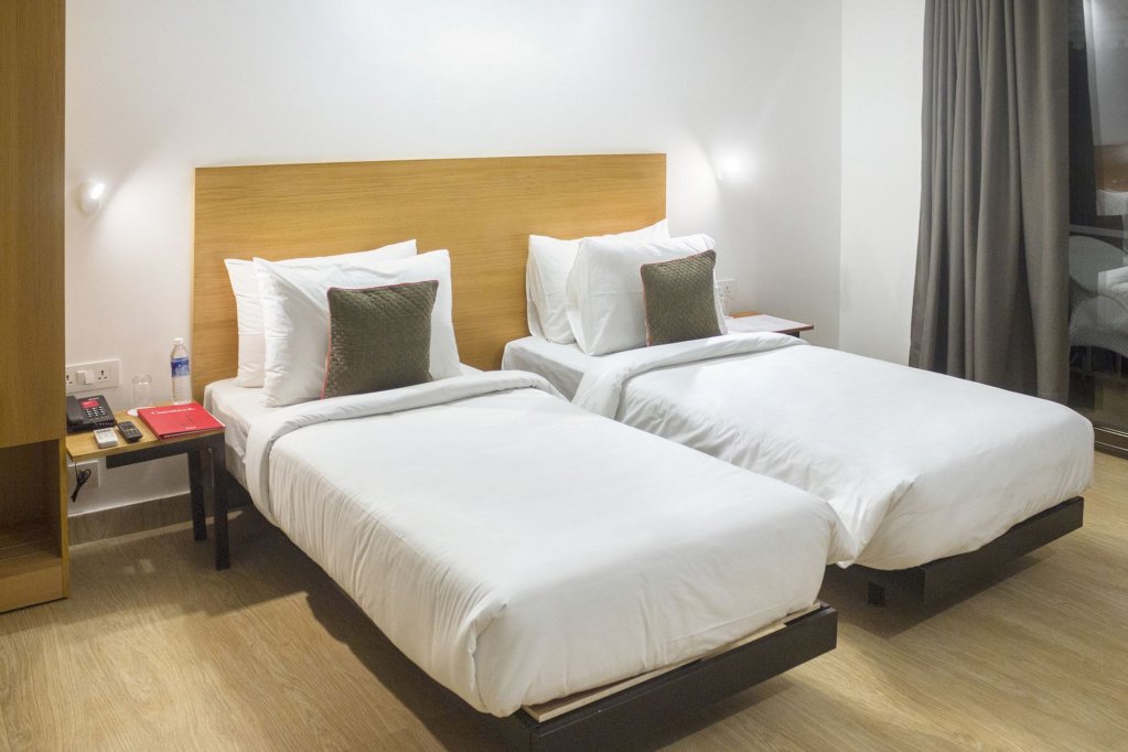 Фото Oyo Townhouse 031 Ashvem Beach