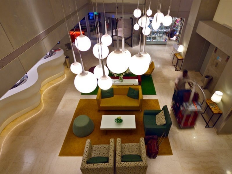 Фото Metropolitan Hotel