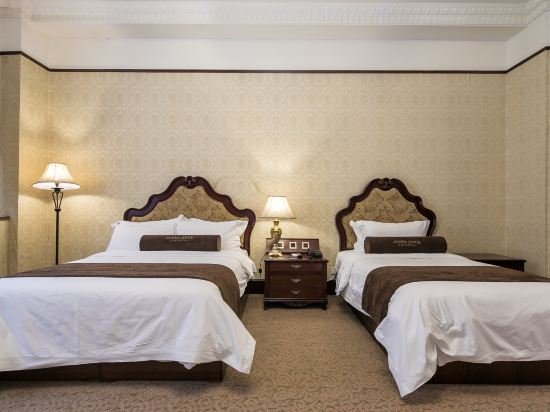 Фото Tianjin First Hotel