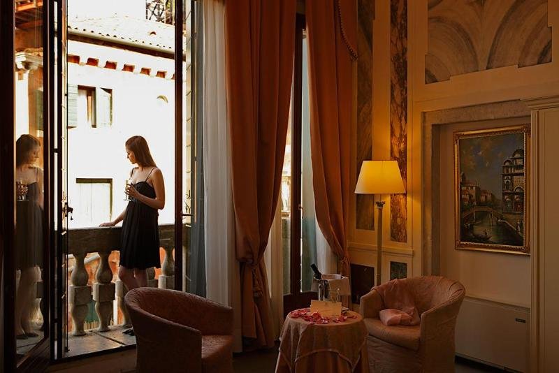 Фото Duodo Palace Hotel