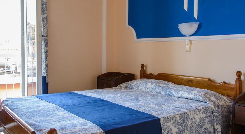 Фото Hotel Sirena Beach