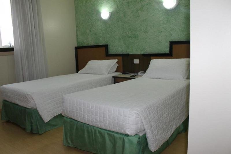 Фото Master Express Lima e Silva