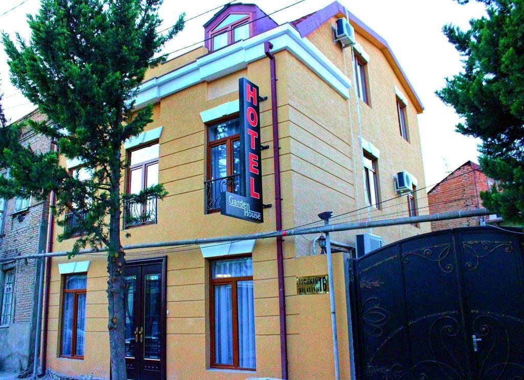 Фото отеля 3