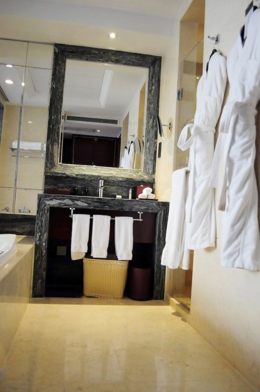 Фото DoubleTree by Hilton Wuxi