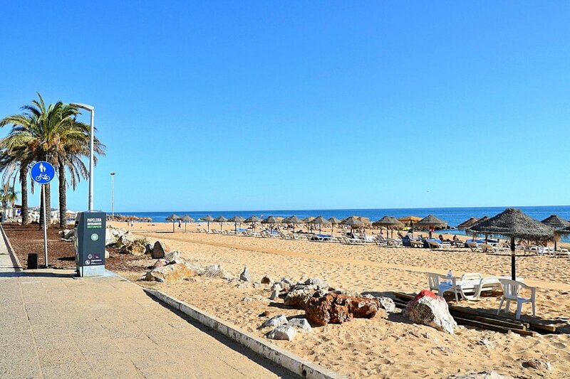 Гостиница Quarteira Beach Apartment