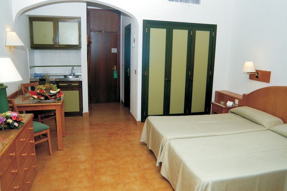 Фото Hotel Riu Papayas - All Inclusive