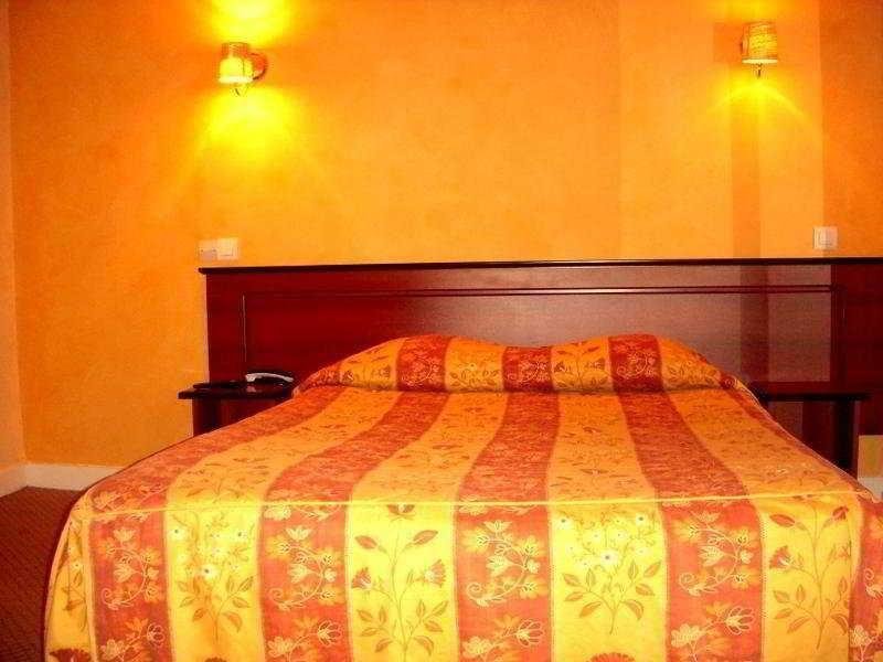 Фото Hôtel du Square d'Anvers