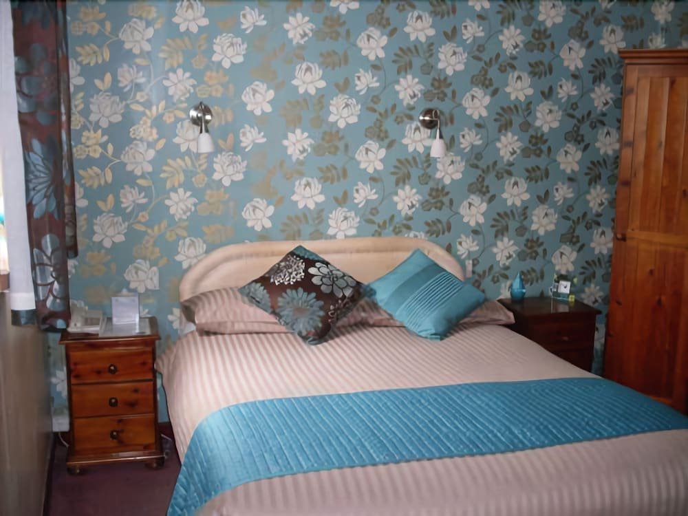 Фото The Bridge Inn