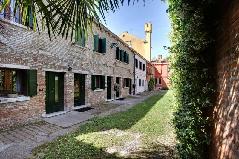 Гостиница Garden Houses в Венеции