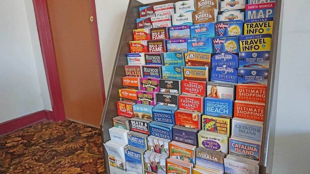 Фото Hollywood Roxy Hotel