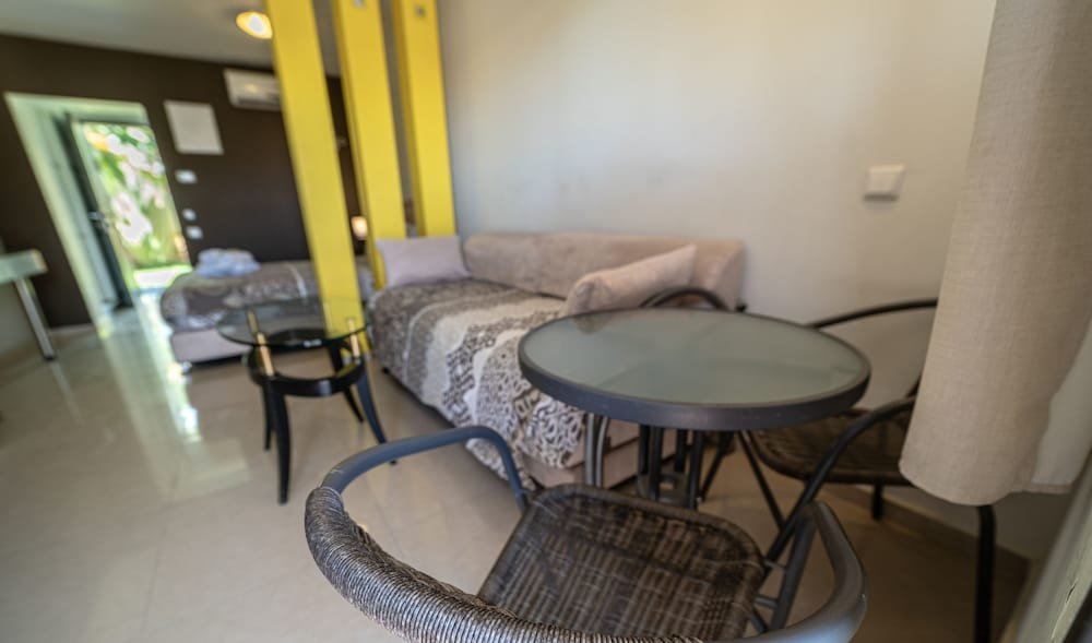 Фото Classic Inn