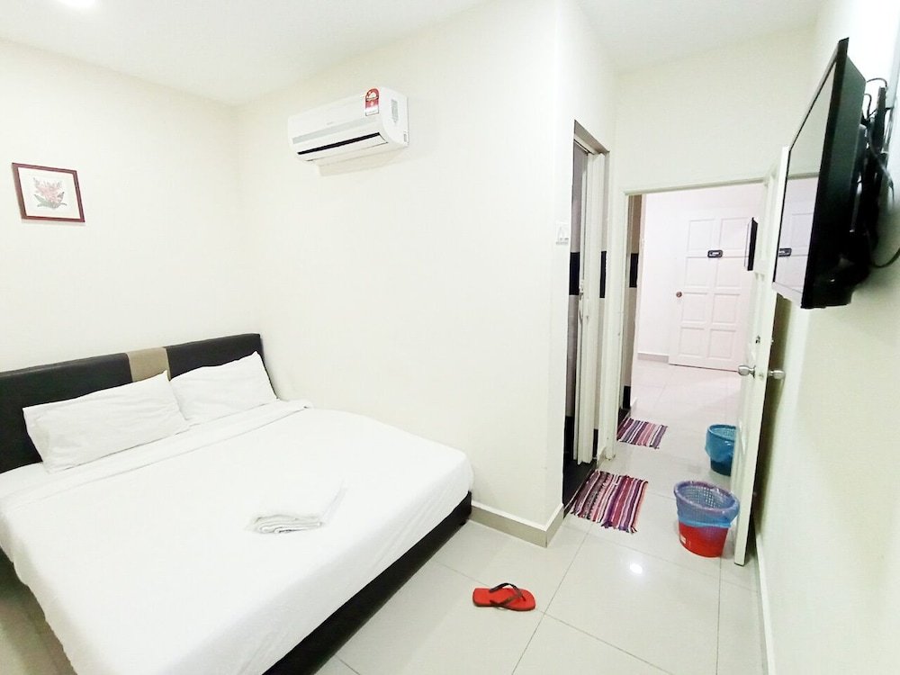 Фото Mn Ferringhi Inn