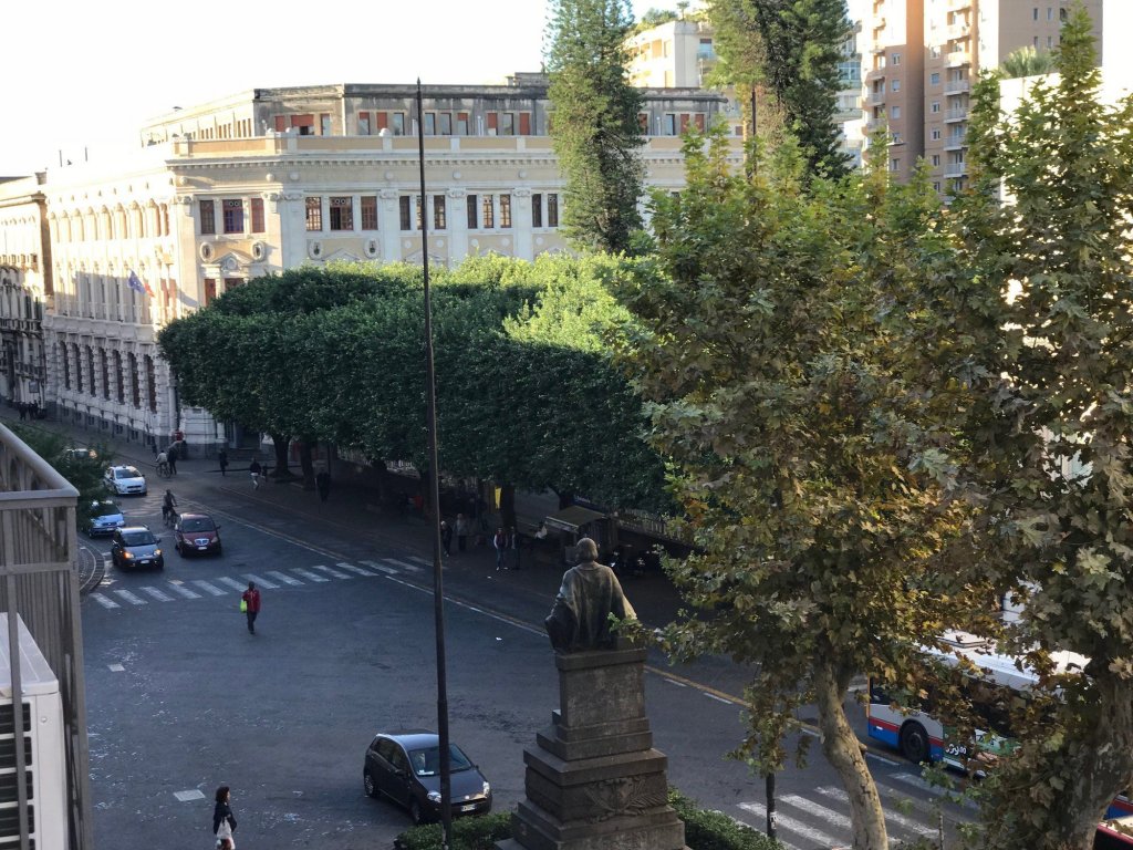 Фото Moonlight Hotel & Suites