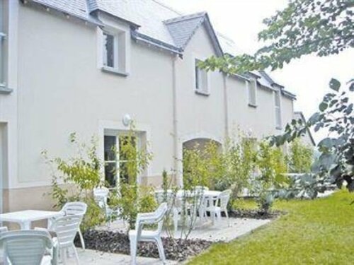 Гостиница Résidence Lagrange Vacances Les Jardins Renaissance