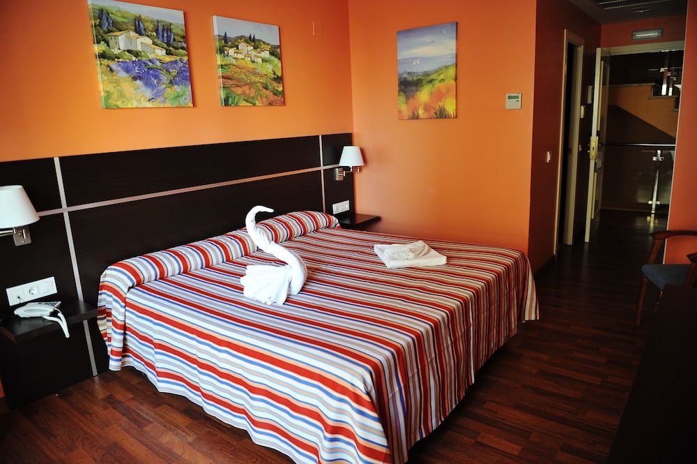 Фото Hotel Monterrey Costa