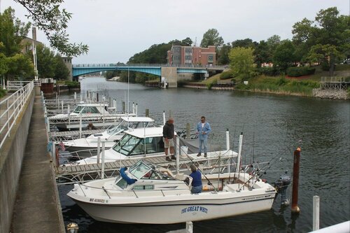 Гостиница Manistee Inn & Marina в Манисти