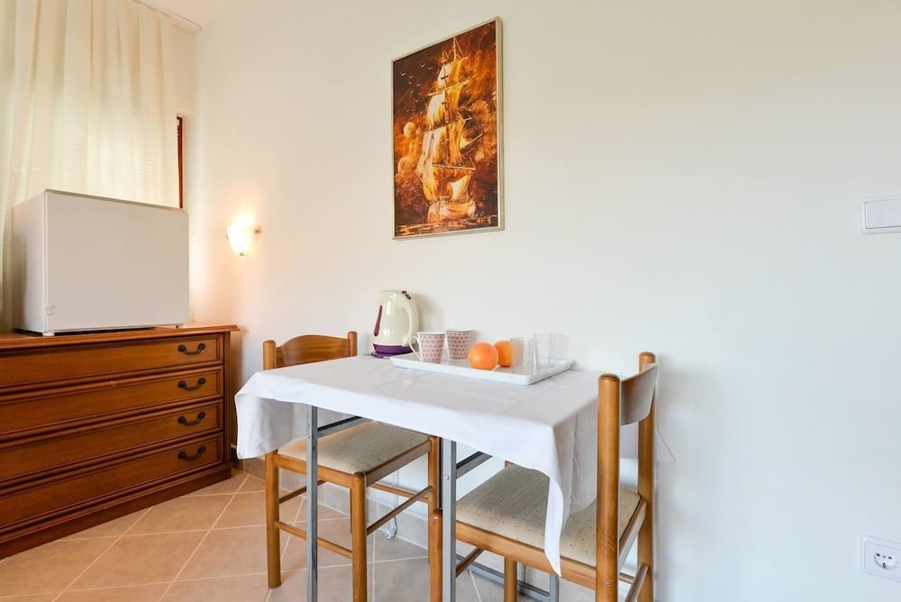 Фото Apartments and Room Thea