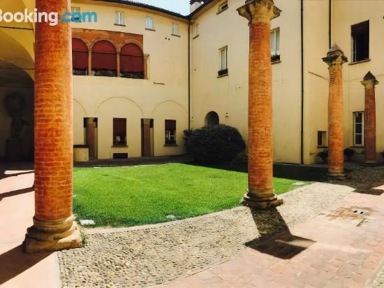 Фото Tl Appartamenti Fantuzzi