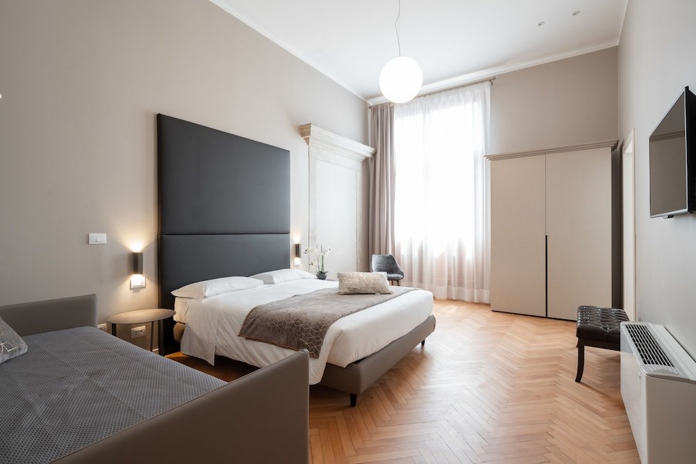 Фото Carmini Palace Canal View