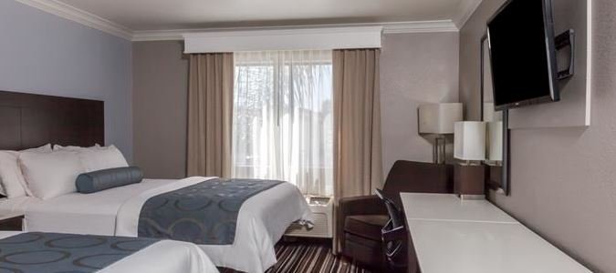 Фото Best Western Plus Diamond Valley Inn