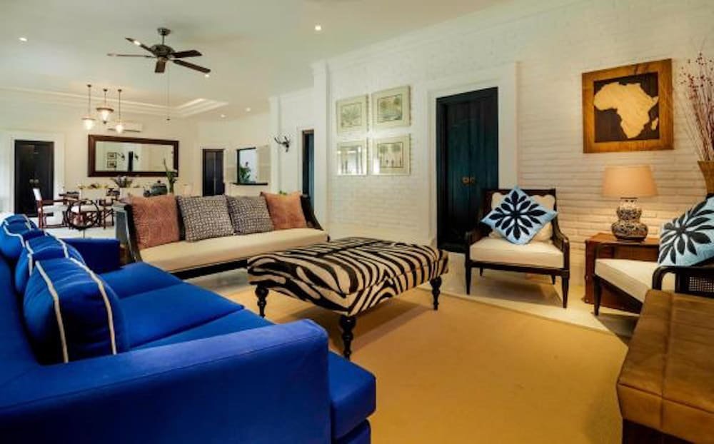 Фото The Indies Estate