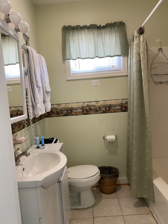 Фото The Dancing Bear Inn