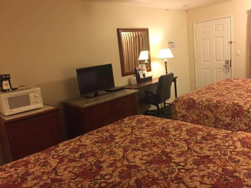 Фото Days Inn by Wyndham Westley