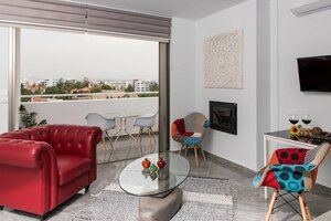 отель Mesogios House Suites