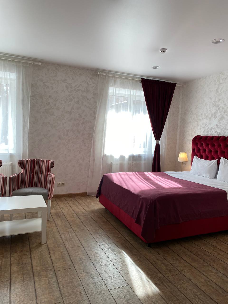 Фото Премьера