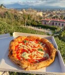 Pizzeria Trattoria La Taverna del Re a Capodimonte (Campania, Naples, Via S. Antonio a Capodimonte), pizzeria