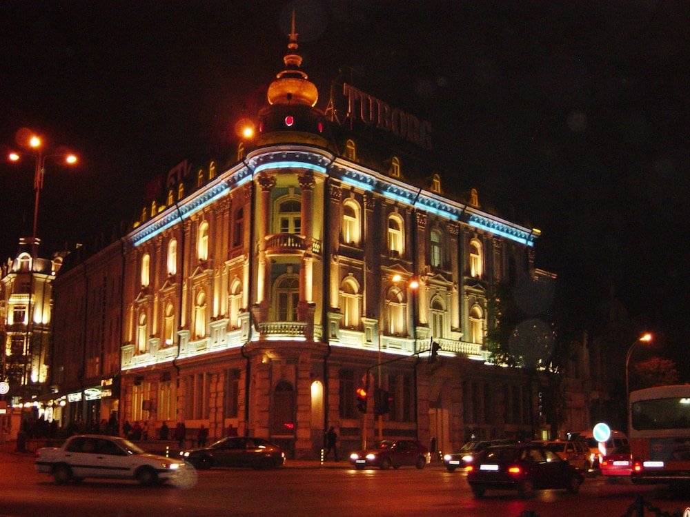 Фото отеля 1