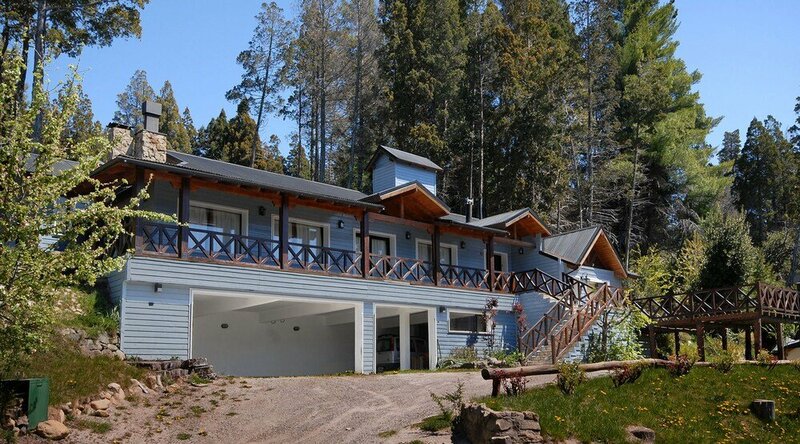 Гостиница Fantastic 4Bedr Chalet Lake Views Hv8