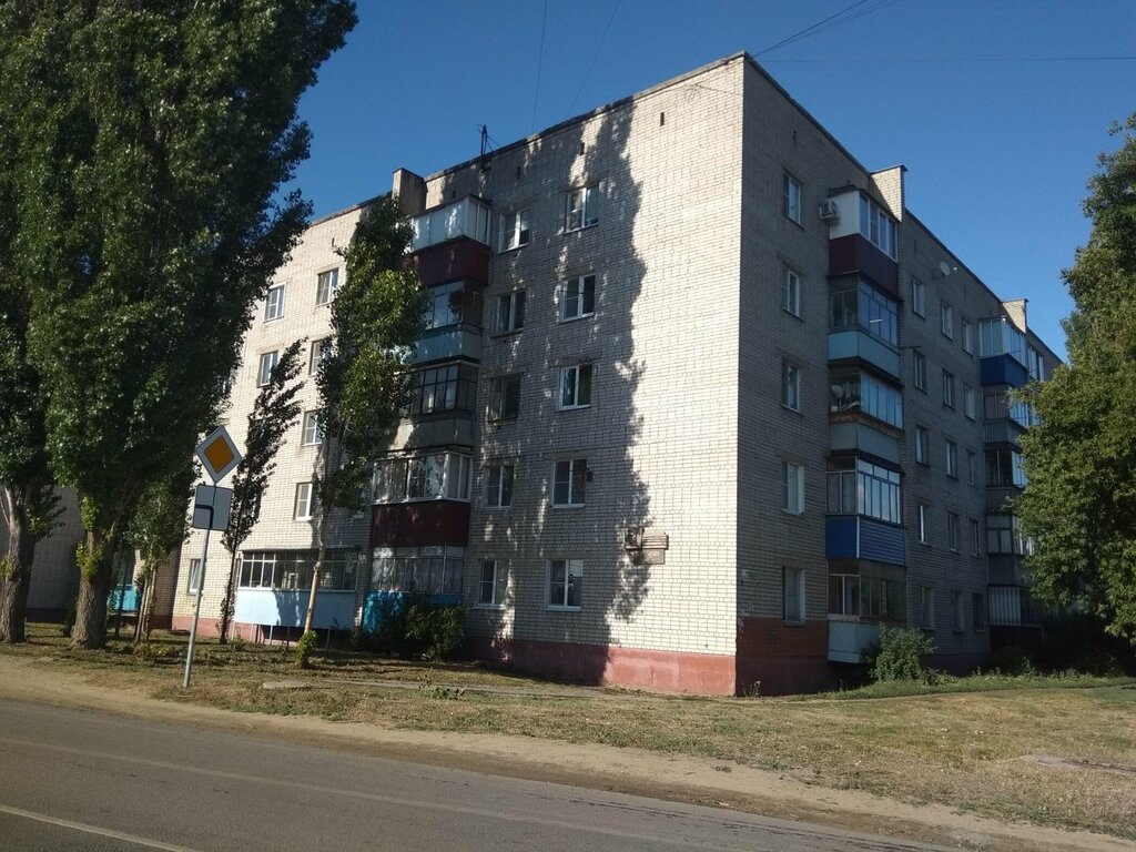 Задонский рынок ул степанищева 19 фото Герою Советского Союза Степанищеву М. Т., памятник, мемориал, ул. Степанищева, 1