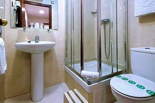 Внешний вид отеля Catalunya Express в Таррагоне, фото 4