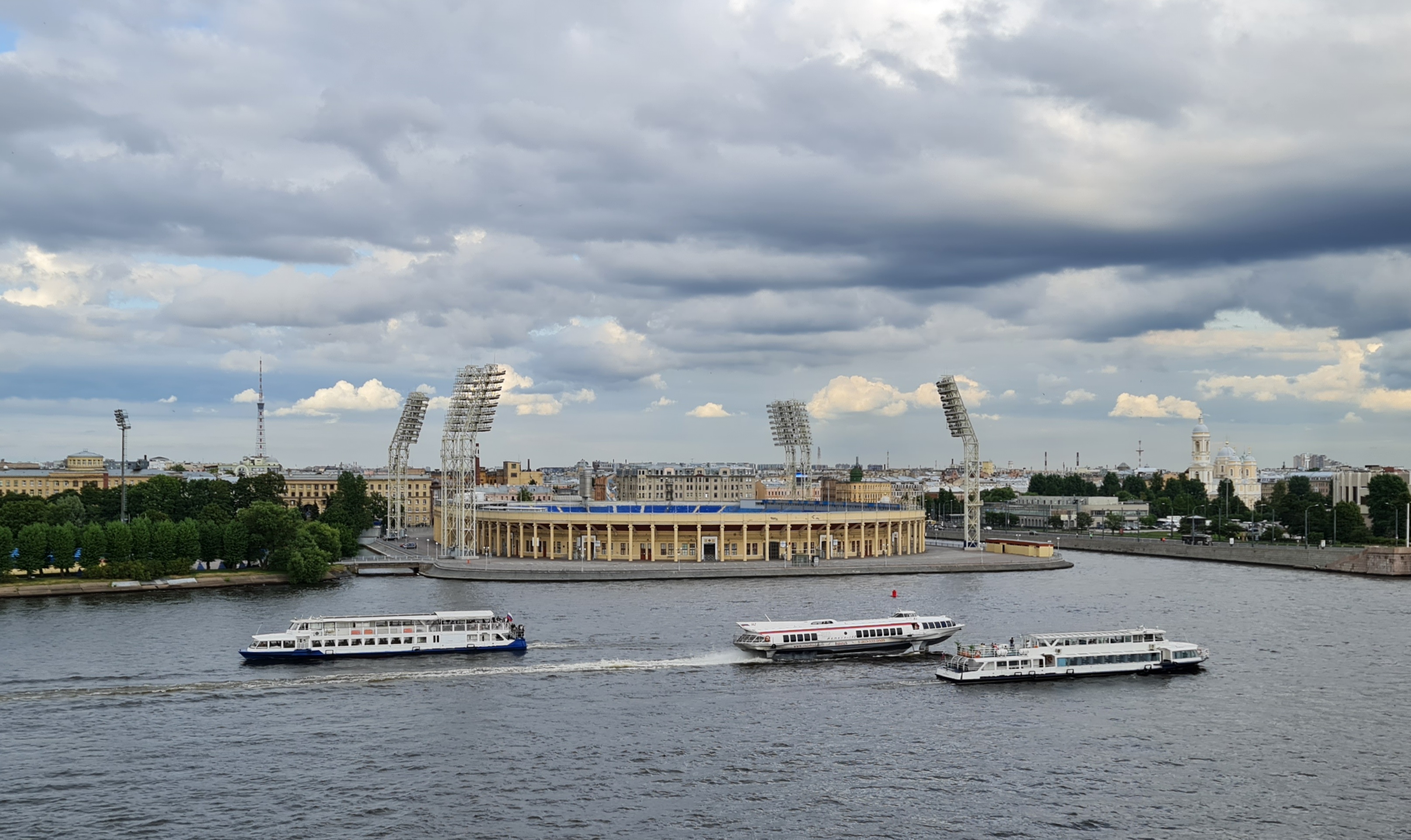 Фото River Palace