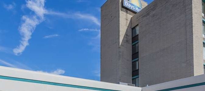 Фото Days Hotel & Conference Center by Wyndham Danville