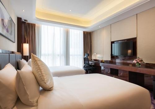 Фото Grand Mercure Wuhan Qiaokou