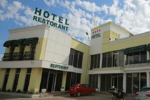 Lord Hotel & Restaurant at AutoStation