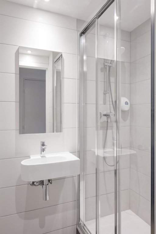 Фото Premiere Classe Lyon Centre - Gare Part Dieu