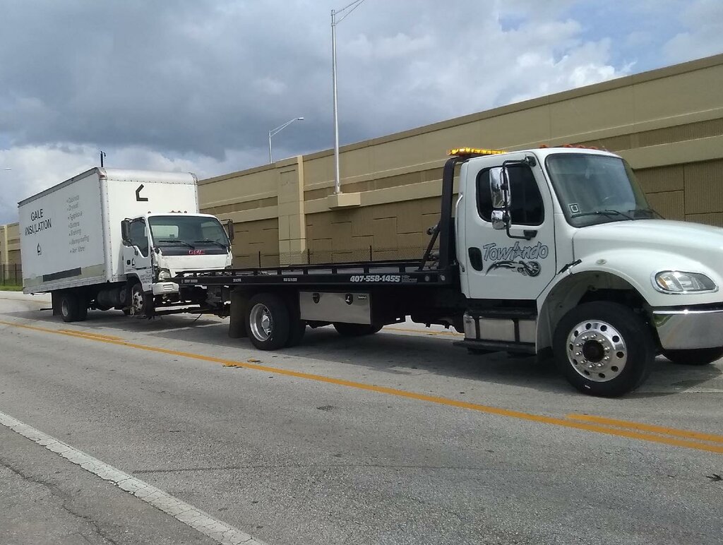 Auto technical assistance, car evacuation Preston's Towing, Orlando, photo