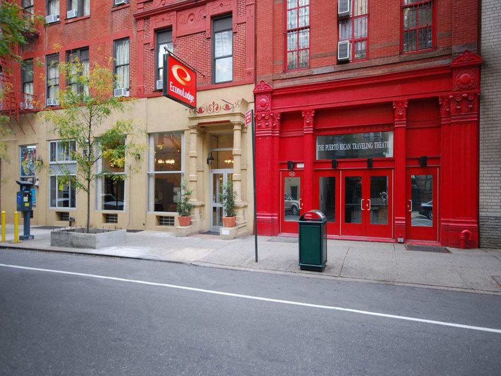 Фото Econo Lodge Times Square